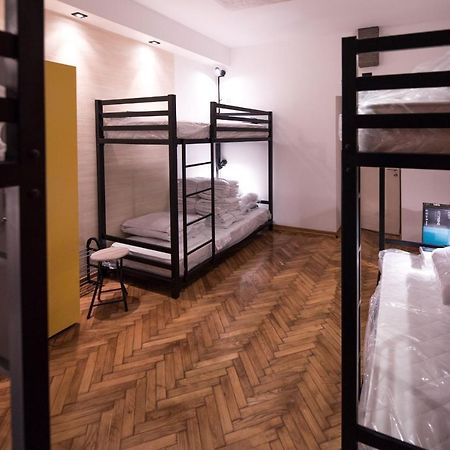 Hostel Evropa Nikšić Eksteriør bilde