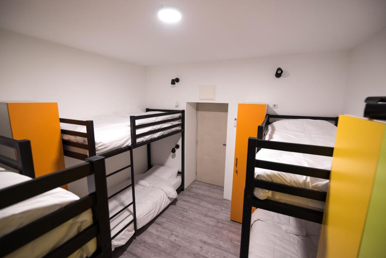 Hostel Evropa Nikšić Eksteriør bilde