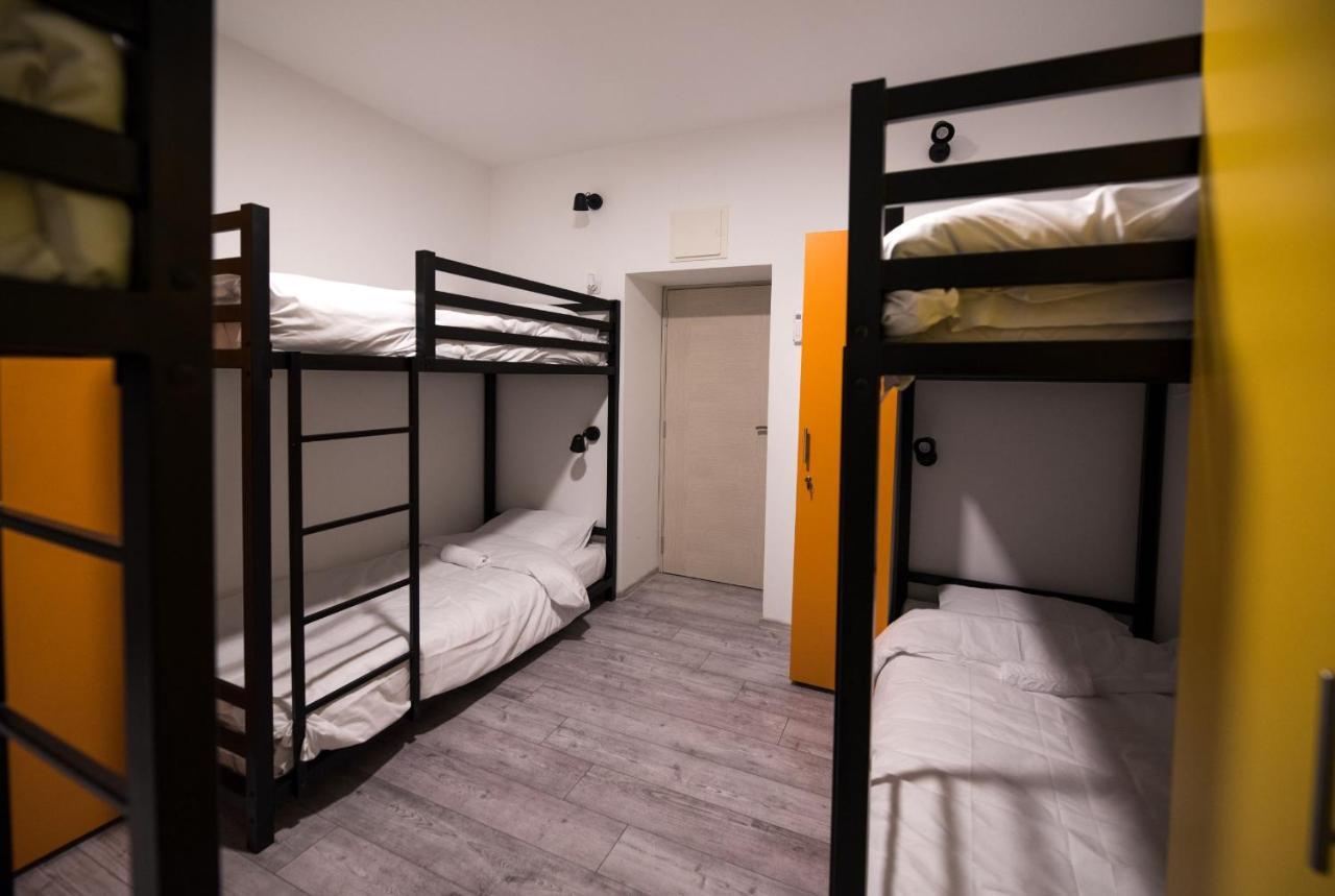 Hostel Evropa Nikšić Eksteriør bilde