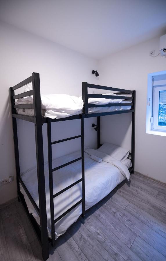 Hostel Evropa Nikšić Eksteriør bilde
